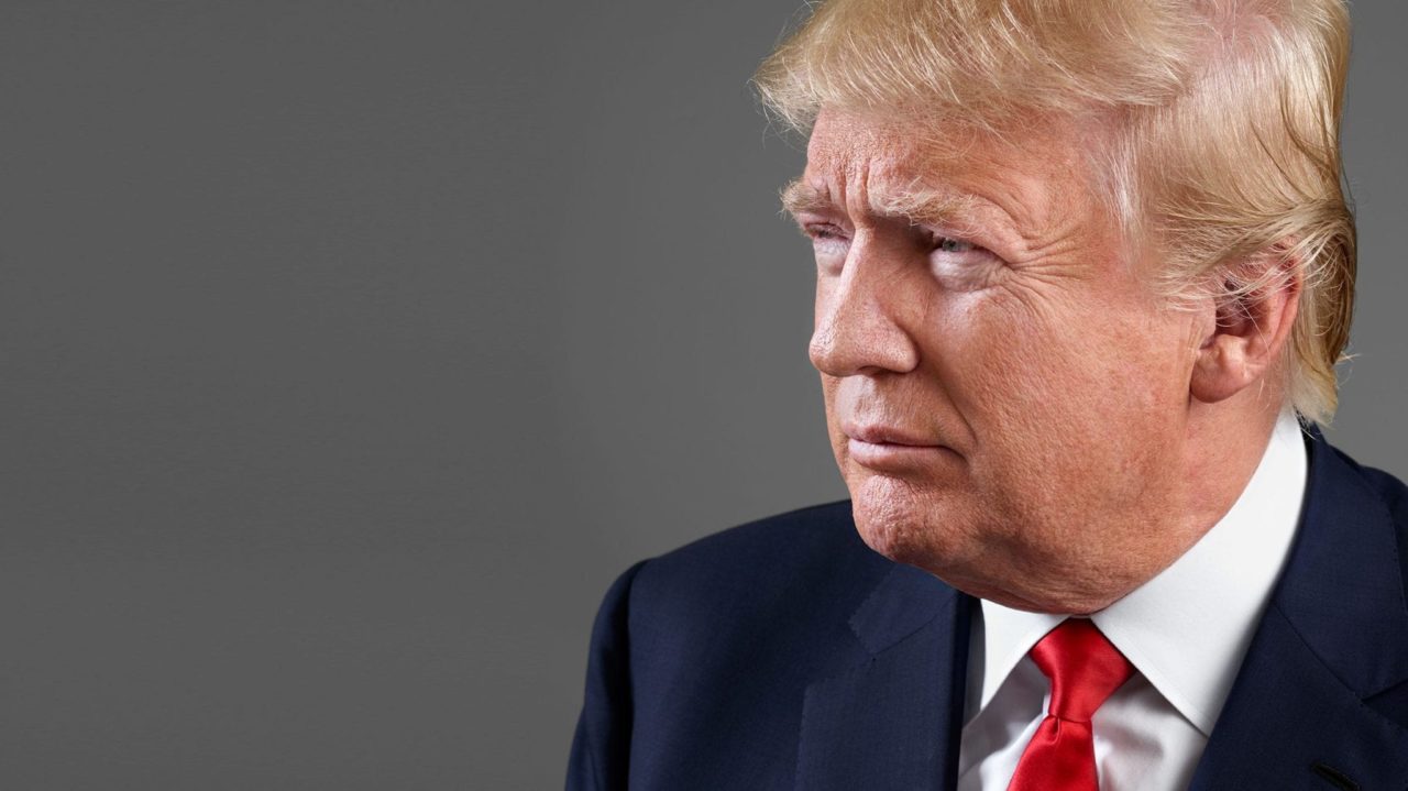 Donald Trump denunciato da Summer Zevos: "Mi ha molestata"