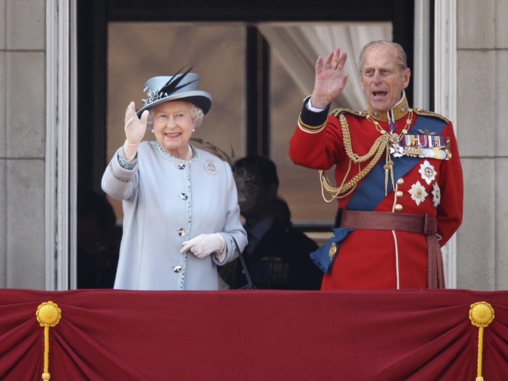 La regina Elisabetta e il principe Filippo, i 70 anni d'amore [FOTO]