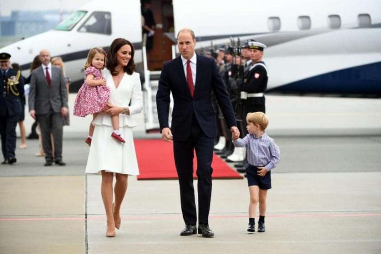 Kate Middleton aspetta due gemelli? Ecco l'indizio