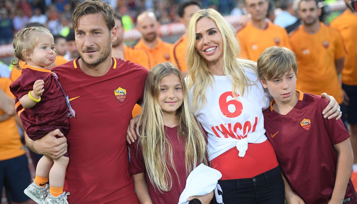 Ilary Blasi e la confessione hot su Francesco Totti