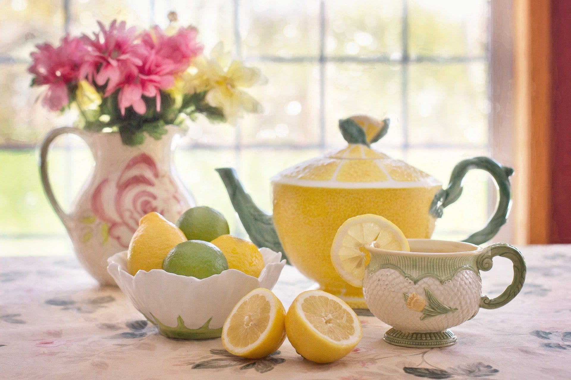 Tisana zenzero e limone, come prepararla e tutti i benefici