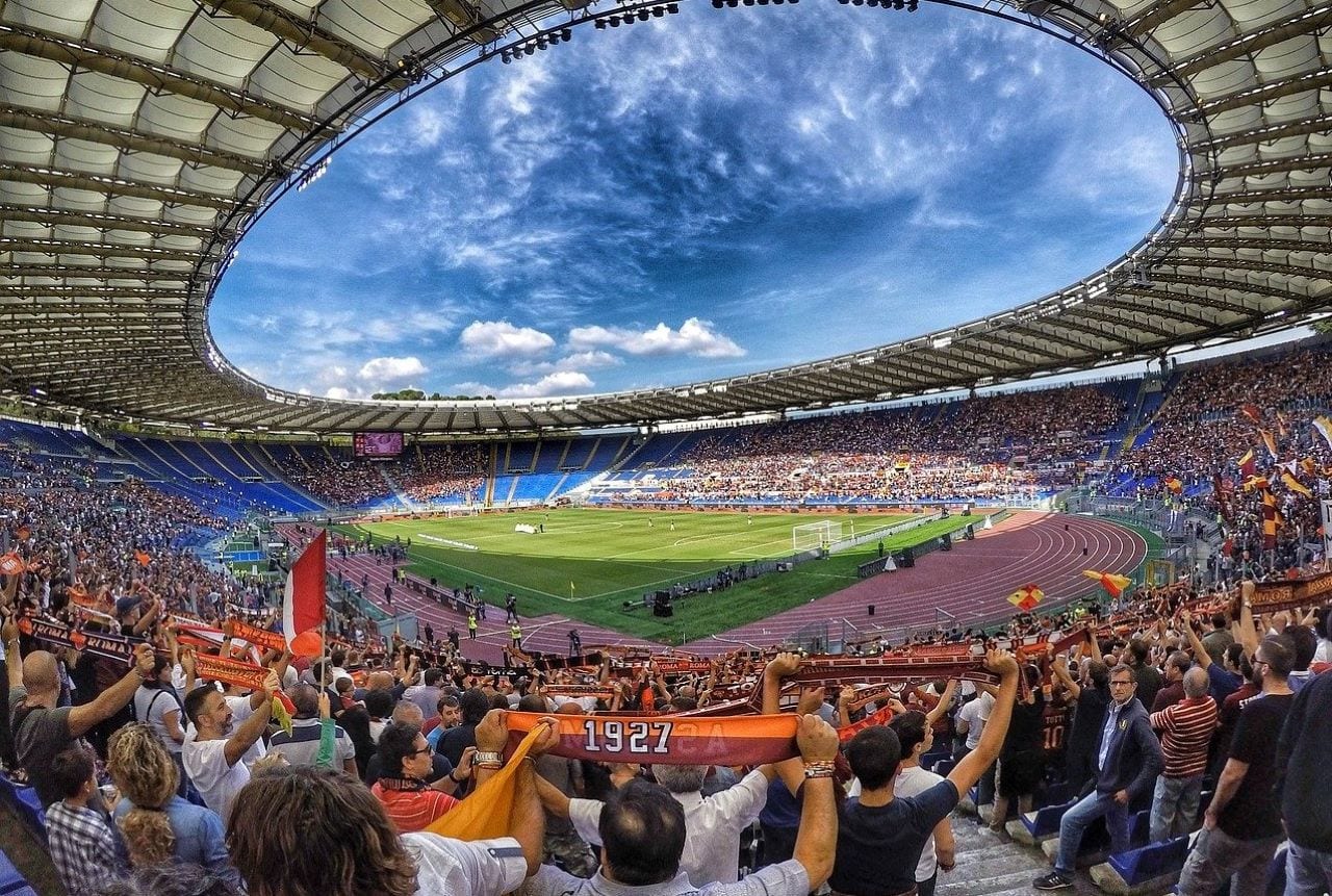 “Allo stadio vaccinati e con la distanza”: appello della Lega di Serie A per tornare a vedere le partite dal vivo