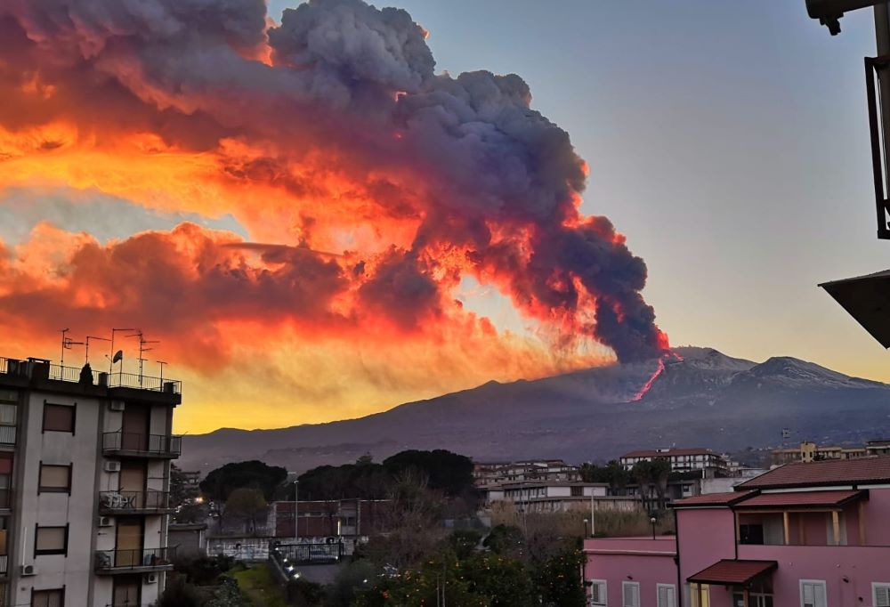 Etna eruzione 2021