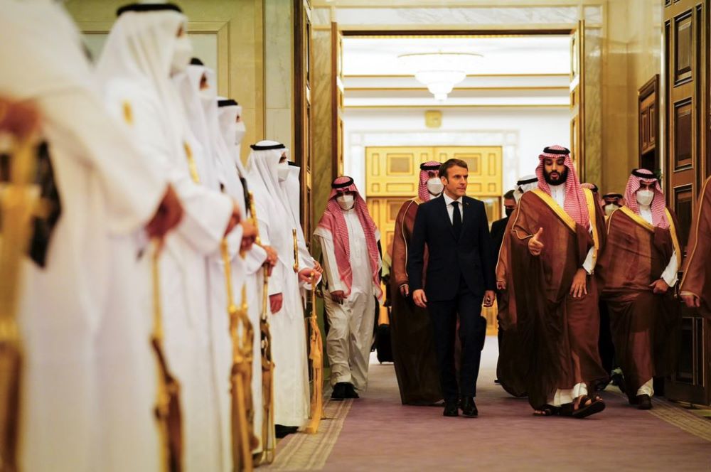 Macron Arabia Saudita
