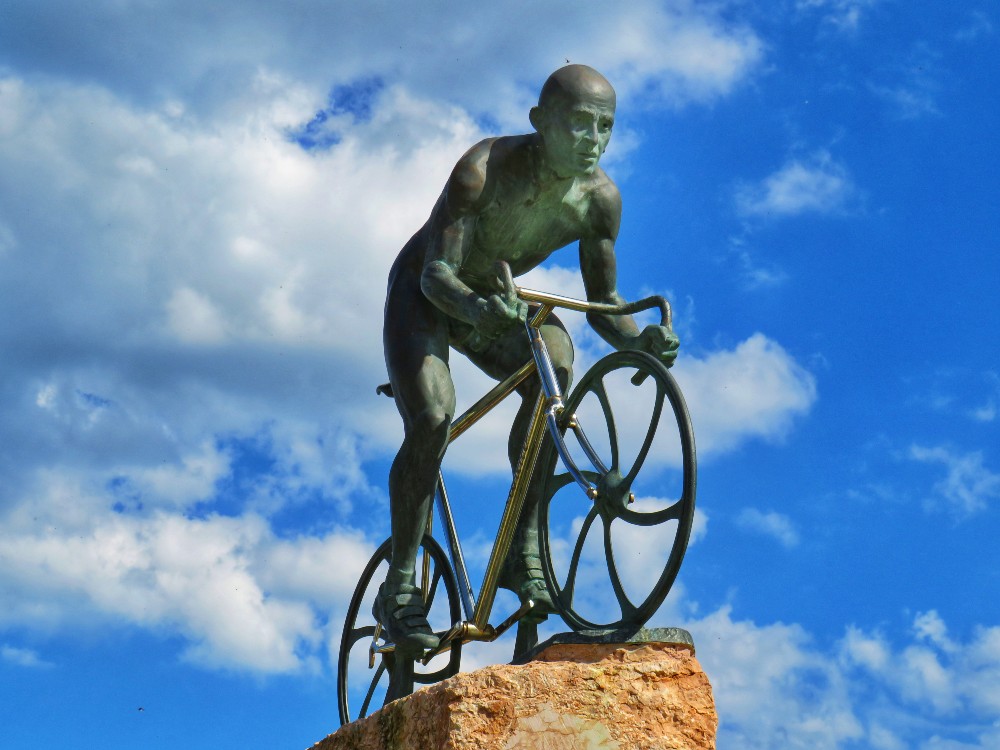 Marco Pantani monumento
