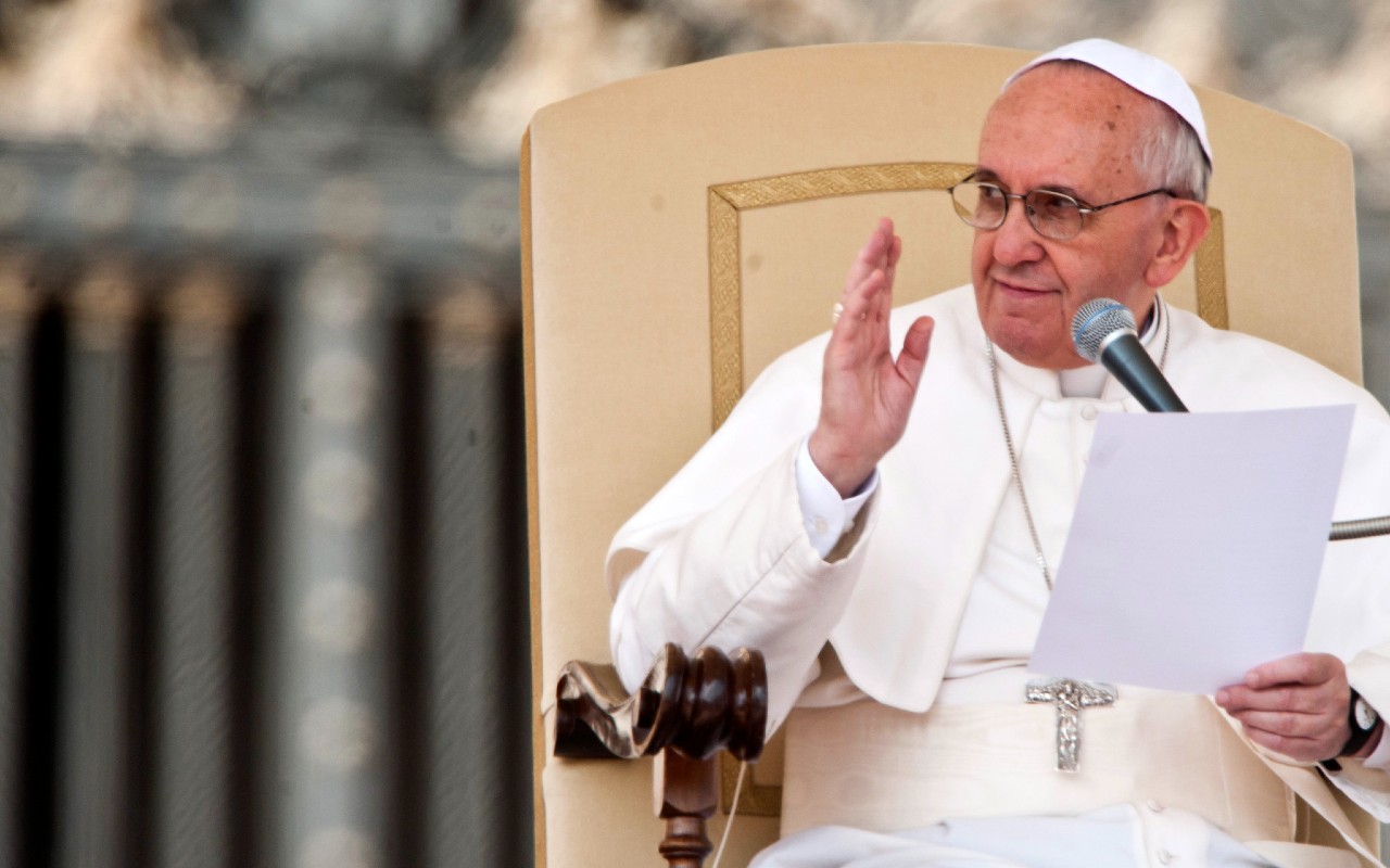 Udienza Generale 16 febbraio, Papa Francesco spiega il significato di essere cristiani