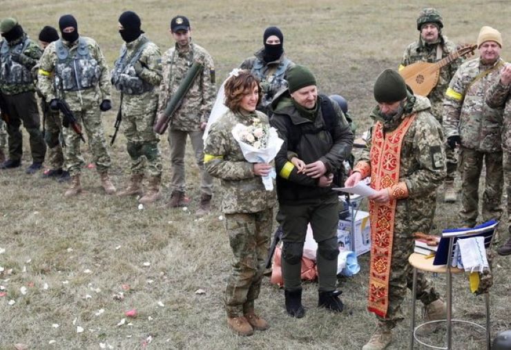 Ucraina Guerra Sposi Soldati