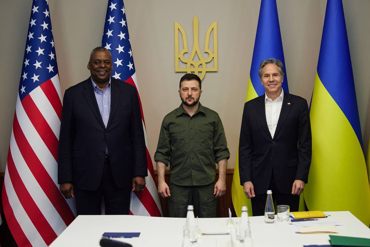 Ucraina, gli Usa: “Kiev può vincere la guerra. Vogliamo la Russia debole”