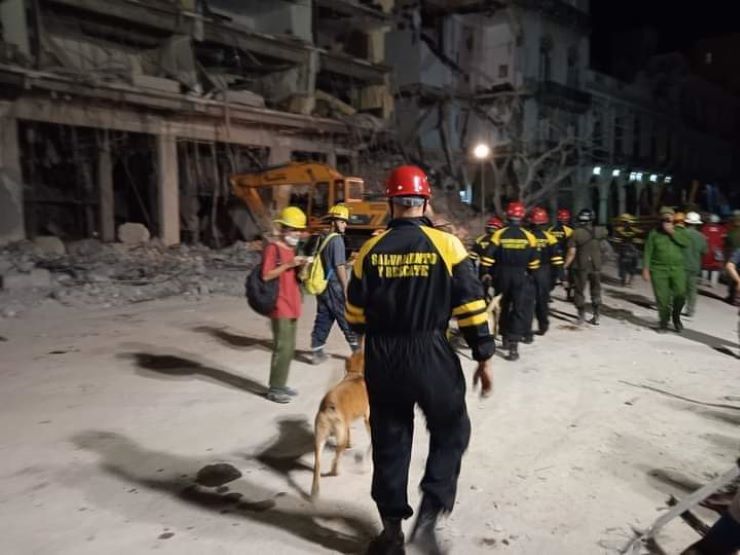Cuba Vigili Fuoco Esplosione Hotel Saratoga Avana