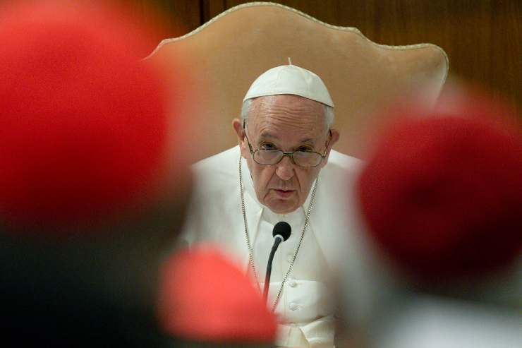 Papa Francesco e cardinali