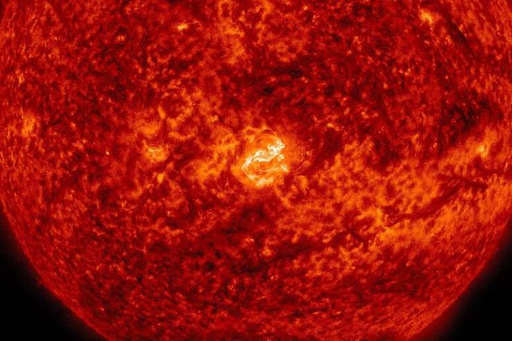 Tempesta solare NASA