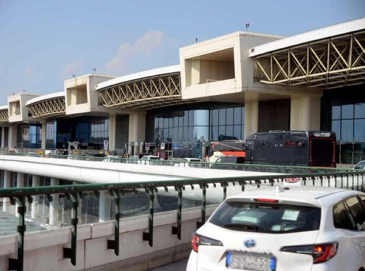 Malpensa aeroporto Boeing 777 Latam 