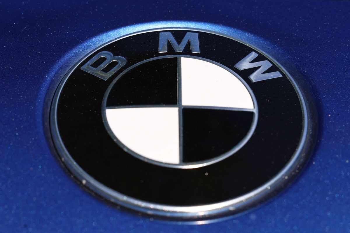 BMW polemica automobili ritirate