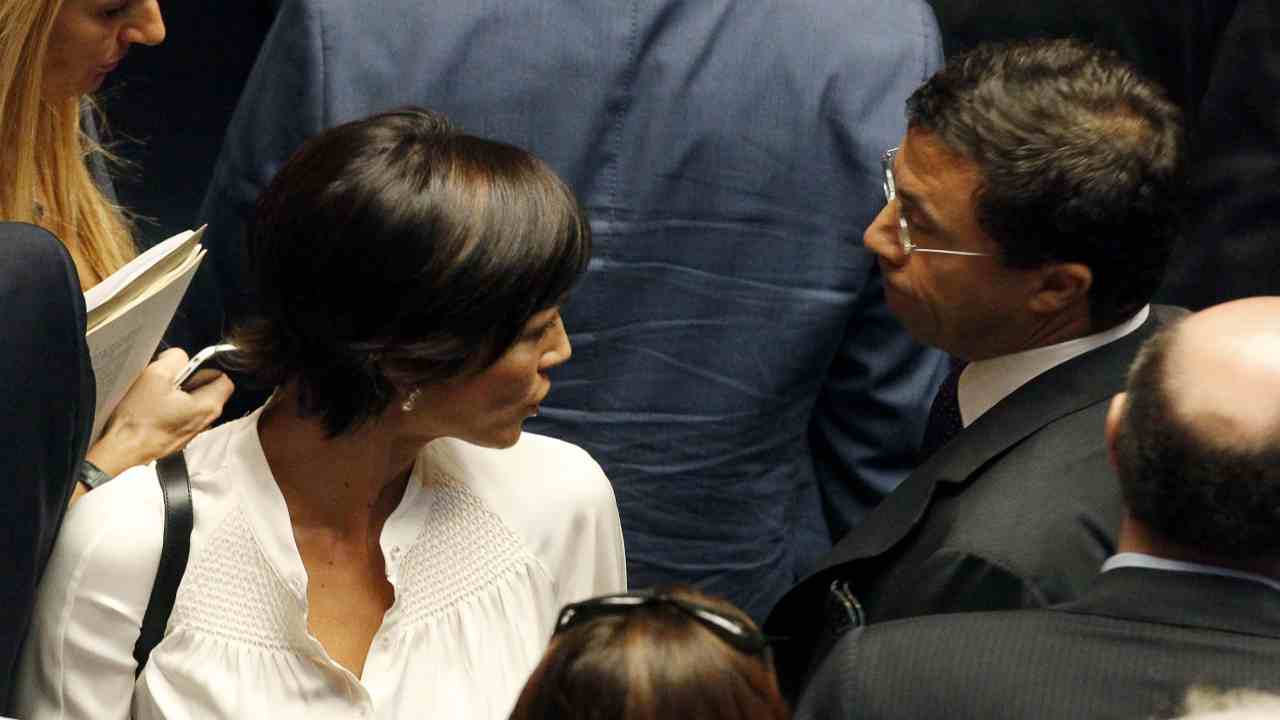 Italo Bocchino e Mara Carfagna in Parlamento