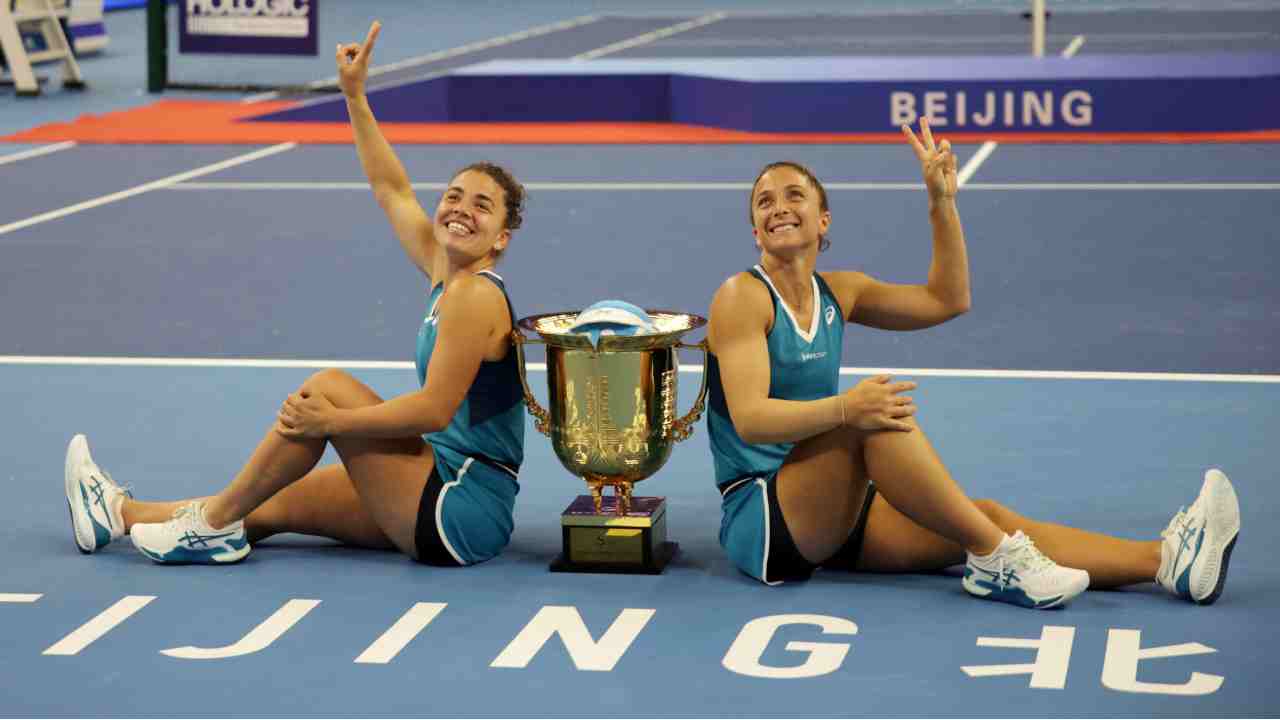 Tennis, Errani e Paolini trionfano a Pechino