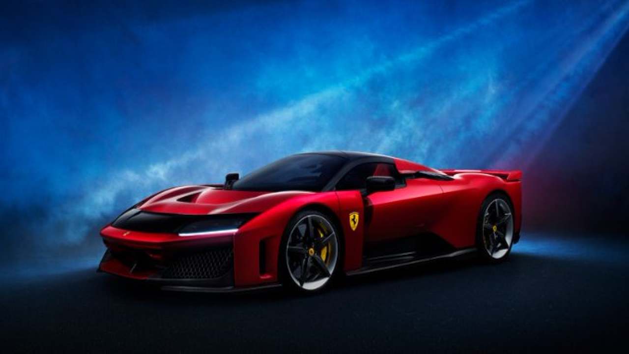 Ferrari F80 799 esemplari