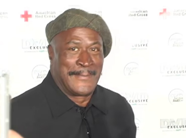 Come è morto John Amos