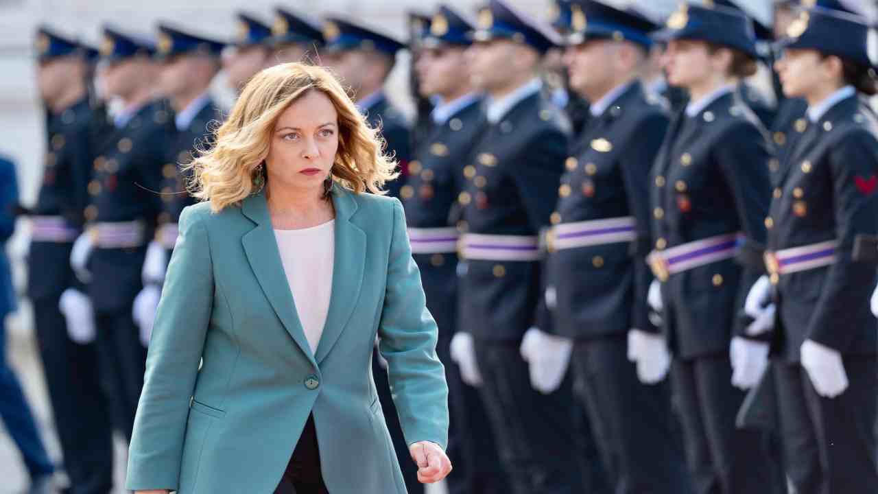 Giorgia Meloni migranti Albania centri detenzione