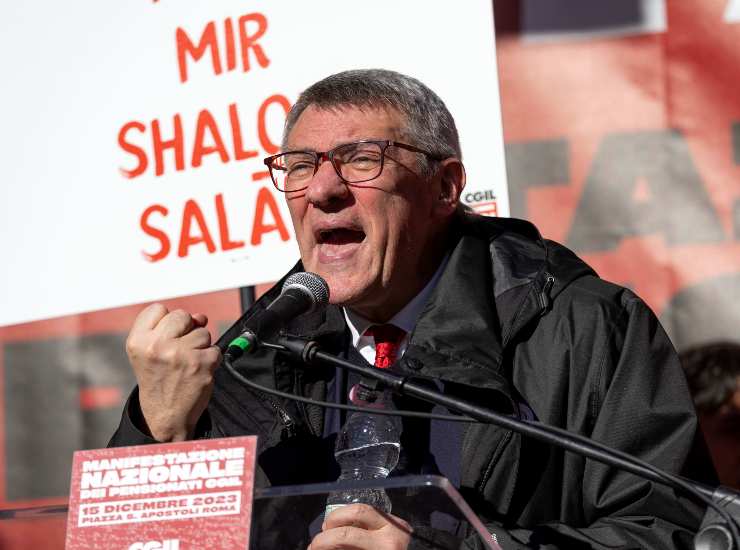 Pensioni manifestazione Landini Cgil 